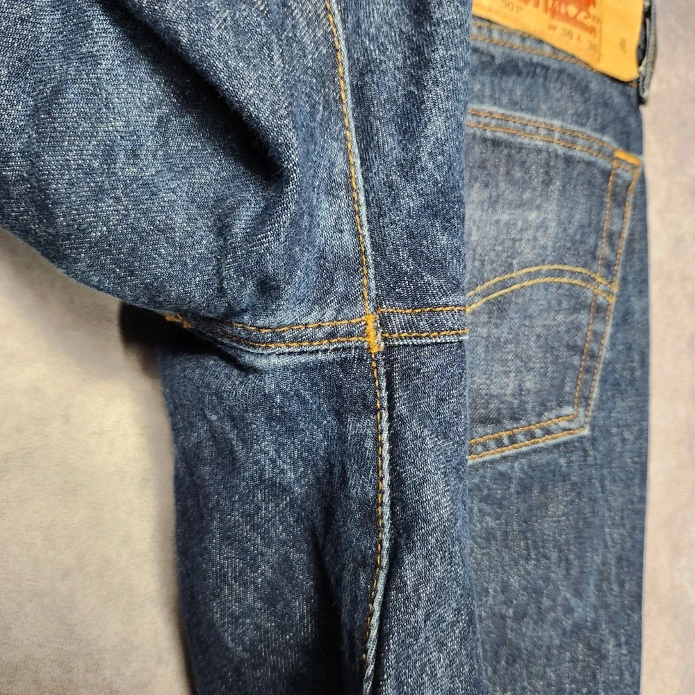 Levis 501 Original Fit Mens Straight Leg Button Fly Jeans (34x36 actual) 36x36